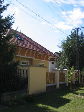 Holiday House in Balatonkenese (Veszprem) or holiday homes and vacation rentals