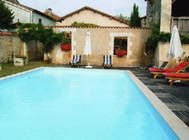 Holiday House in ribrac (Dordogne) or holiday homes and vacation rentals