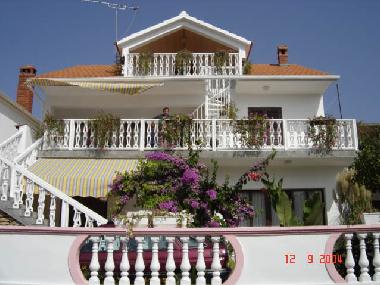 The first glance at the beautiful Zvjezdini dvori..
