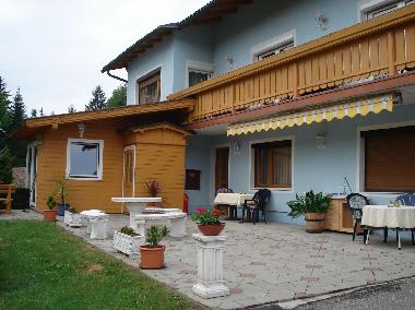 Holiday Apartment in St. Georgen / Lngsee (Klagenfurt-Villach) or holiday homes and vacation rentals