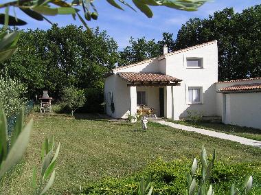 Holiday House in Les vielles Fumades (Gard) or holiday homes and vacation rentals