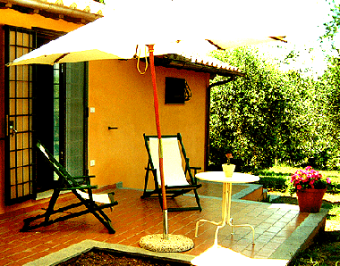 Holiday House in Bracciano (Roma) or holiday homes and vacation rentals