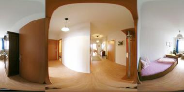 Holiday Apartment in Berlin (Lichtenberg) or holiday homes and vacation rentals