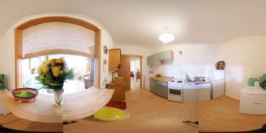 Holiday Apartment in Berlin (Lichtenberg) or holiday homes and vacation rentals