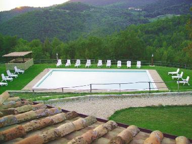 Holiday House in gualdo cattaneo (Perugia) or holiday homes and vacation rentals