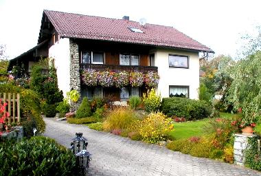 Holiday Apartment in Loitzendorf (Lower Bavaria) or holiday homes and vacation rentals