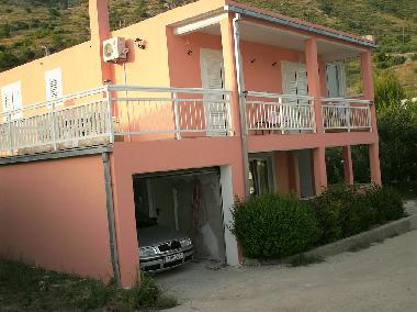 Holiday Apartment in Stanici (Splitsko-Dalmatinska) or holiday homes and vacation rentals