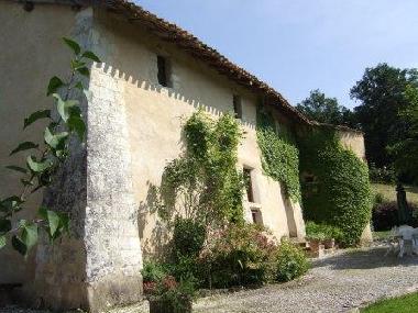 Holiday House in leguillac de l'auche (Dordogne) or holiday homes and vacation rentals