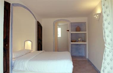 Bed and Breakfast in uzes/St.Mediers (Gard) or holiday homes and vacation rentals