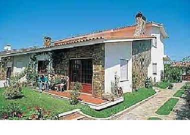 Holiday House in Esposende (Norte) or holiday homes and vacation rentals