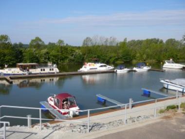 Holiday House in Wesenberg (Mecklenburgische Seenplatte) or holiday homes and vacation rentals