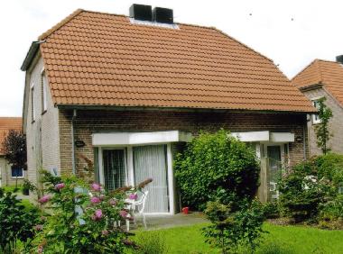 Holiday House in Butjadingen-Tossens (Nordsee-Festland / Ostfriesland) or holiday homes and vacation rentals