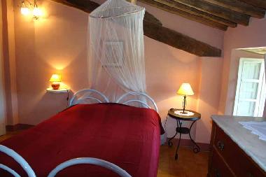 Holiday House in Lucca (Lucca) or holiday homes and vacation rentals