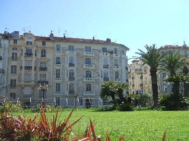 Jardin Mozart, 60m from Apartment