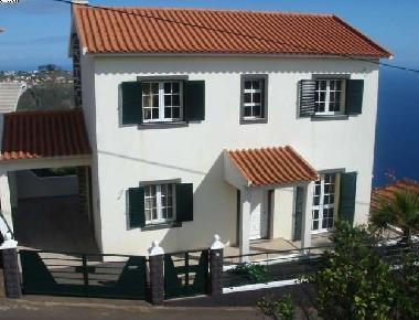 Holiday House in calheta (Madeira) or holiday homes and vacation rentals