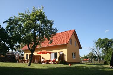 Holiday House in Gro Kelle  (Mecklenburgische Seenplatte) or holiday homes and vacation rentals