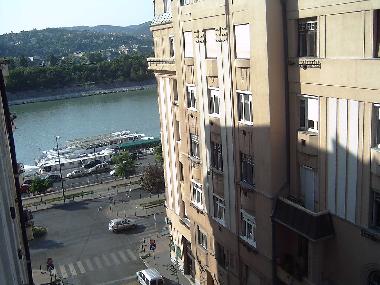 the window panorama to the Duna river