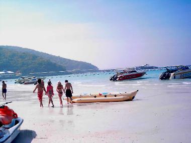 Koh Lan Island