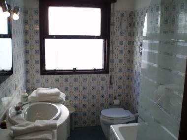 bathroom nr.1