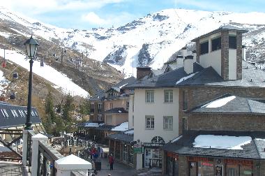 Sierra Nevada Ski Resort