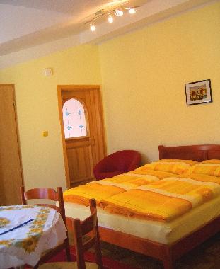 Holiday House in Rogoznica (Sibensko-Kninska) or holiday homes and vacation rentals