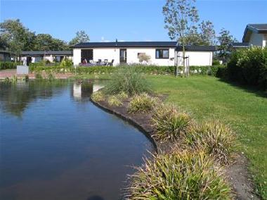 Chalet in Egmond aan den Hoef (Noord-Holland) or holiday homes and vacation rentals