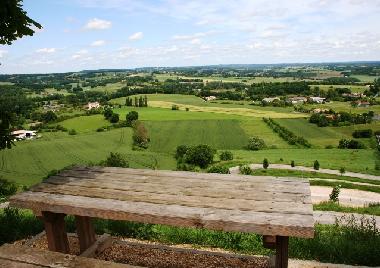 Holiday House in Monflanquin (Lot-et-Garonne) or holiday homes and vacation rentals