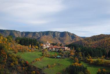 Holiday Apartment in Pratovecchio (Arezzo) or holiday homes and vacation rentals