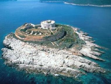 Holiday Apartment in bar (Montenegro) or holiday homes and vacation rentals