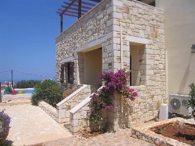 Holiday House in Kokkino Horio (Chania) or holiday homes and vacation rentals