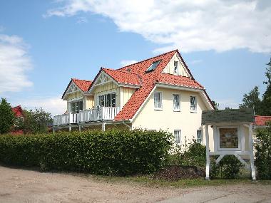 Holiday Apartment in Ostseebad Prerow (Fischland-Dar�-Zingst) or holiday homes and vacation rentals