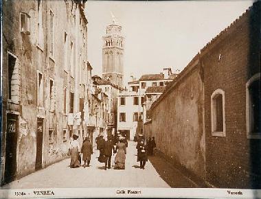 CALLE FOSCARI AT THE BEGINNING OF 