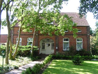 Holiday House in Dornumersiel (Nordsee-Festland / Ostfriesland) or holiday homes and vacation rentals