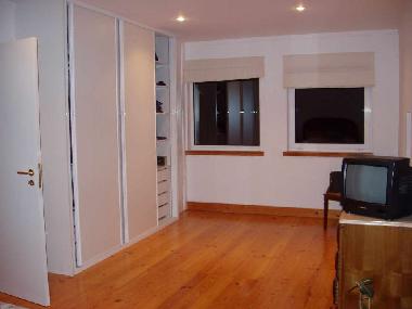 Holiday House in Nafarros (Grande Lisboa) or holiday homes and vacation rentals