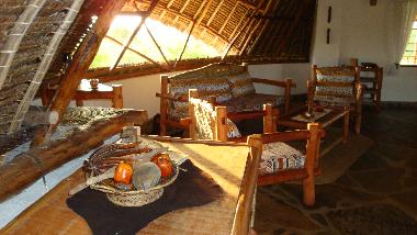 African Funzi-style at the upper level 
