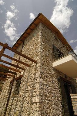 Holiday House in Nikiana (Lefkada) or holiday homes and vacation rentals