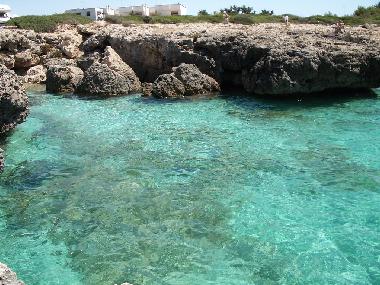 Tambo House  Pulsano Bay