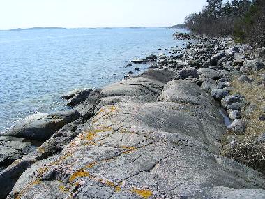 Holiday House in Harstena Gryt (stergtland) or holiday homes and vacation rentals