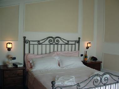 Holiday House in Sant'Agata sui due Golfi (Napoli) or holiday homes and vacation rentals