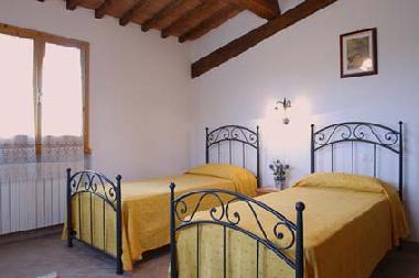 BEDROOM WITH 2 SINGLE BEDS APARTMENT CIPRESSO 