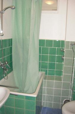 Holiday Apartment in Hamburg Nhe Alsterschwimmhalle (Hamburg) or holiday homes and vacation rentals