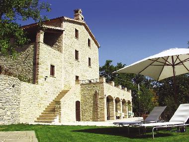 Bed and Breakfast in Pietralunga (PG) (Perugia) or holiday homes and vacation rentals