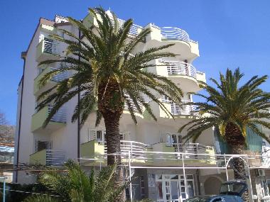 Holiday House in Podstrana (Splitsko-Dalmatinska) or holiday homes and vacation rentals