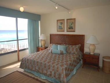 Bed and Breakfast in --------------- (Christ Church) or holiday homes and vacation rentals