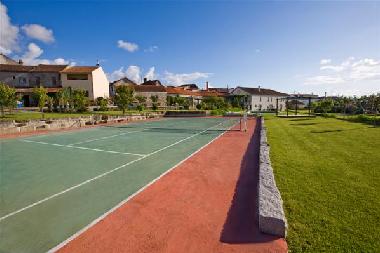 Bed and Breakfast in Paranhos - Seia (Serra da Estrela) or holiday homes and vacation rentals