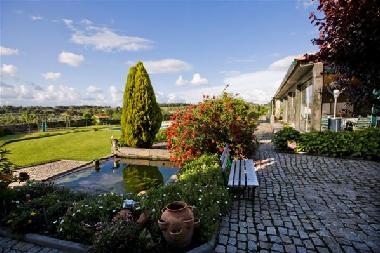 Bed and Breakfast in Paranhos - Seia (Serra da Estrela) or holiday homes and vacation rentals