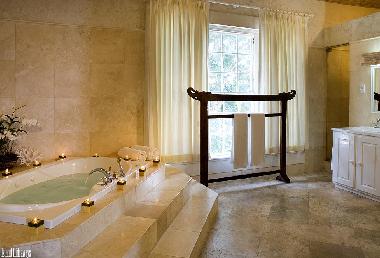 Bed and Breakfast in St. James (Saint James) or holiday homes and vacation rentals