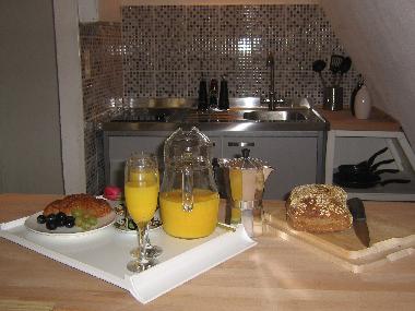 Le Grenier kitchen area