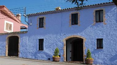 Holiday House in sant jaume dels domenys (Tarragona) or holiday homes and vacation rentals