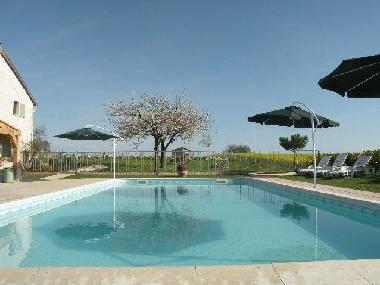 Holiday House in Saint-front (Charente) or holiday homes and vacation rentals